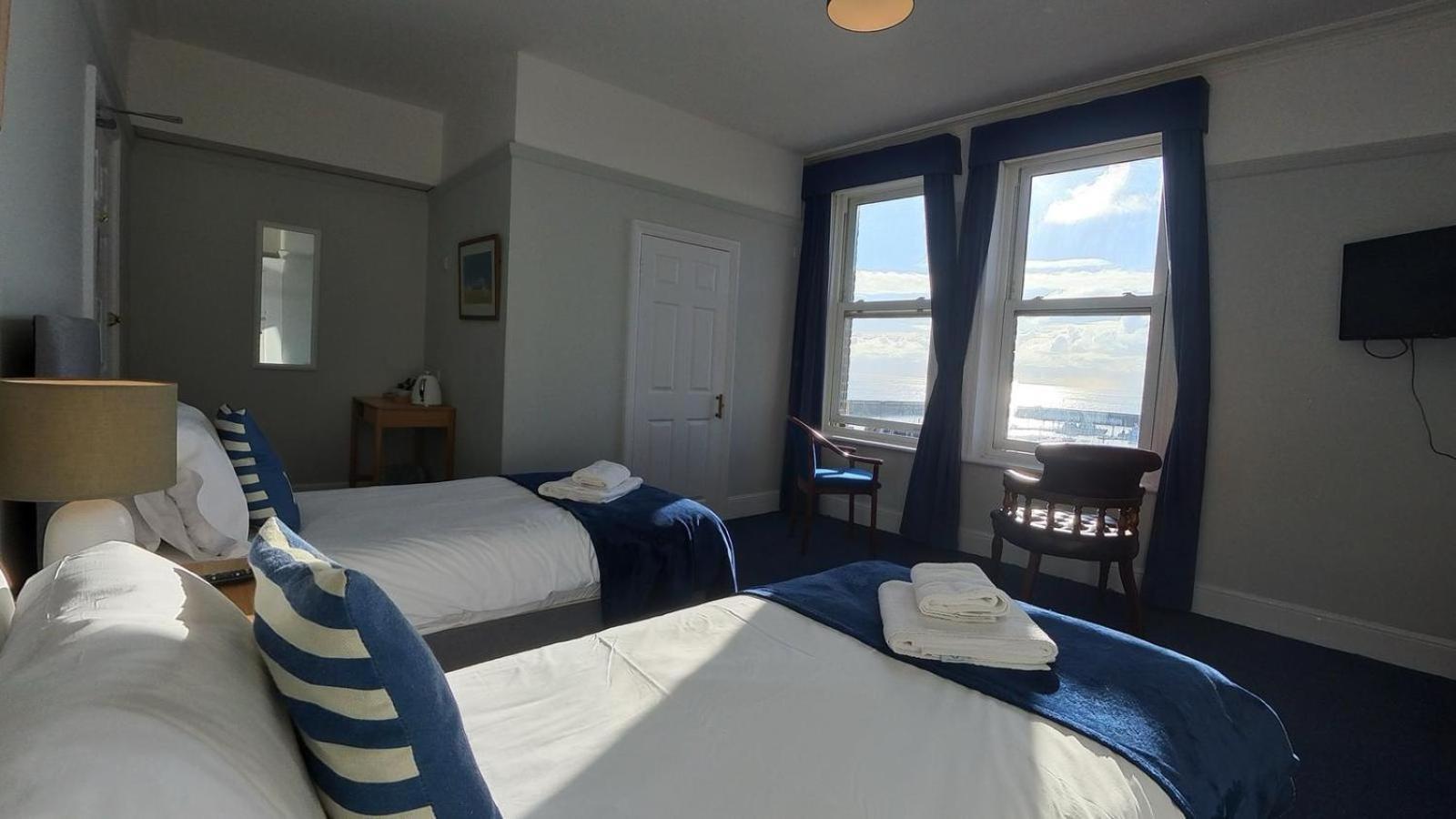 ホテル Royal Temple Yacht Club ラムズゲート エクステリア 写真